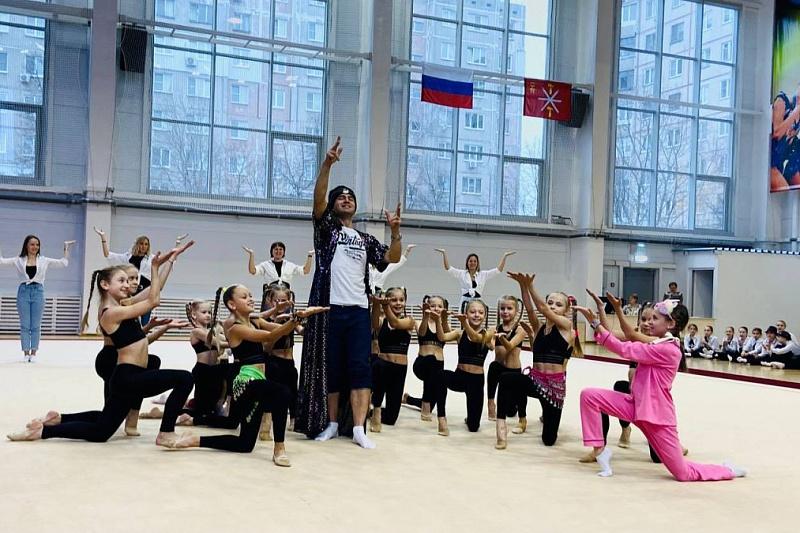Фестиваль эстетических видов спорта. Эстетическая гимнастика. Танцы Эстетика. Художественная гимнастика Эстетика. Фестиваль Былина в Туле.