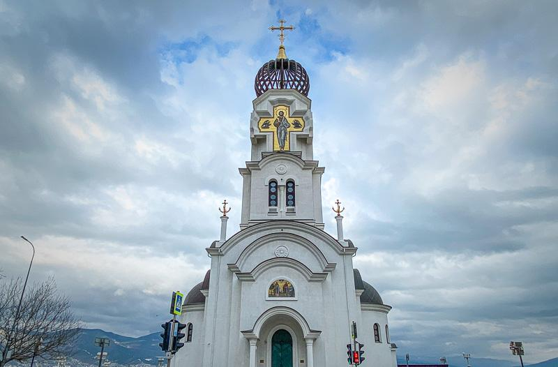 Храм петра и февронии новороссийск фото