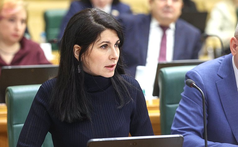 Круглый стол на тему «Особый порядок привлечения к административной ответственности судей и иных должностных лиц, выполняющих определенные государственные функции»