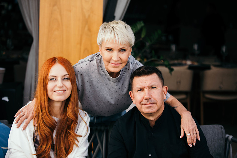 Ирина Забияка (группа «Чи-Ли»), Алёна Михайлова (Velvet Music), Сергей Кристовский (группа Uma2rman)