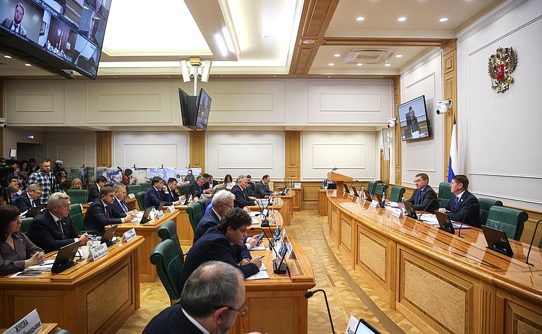 Заседание Совета по вопросам развития Дальнего Востока, Арктики и Антарктики на тему «Правовое регулирование вопросов обращения с отходами производства и потребления в населенных пунктах Арктики»