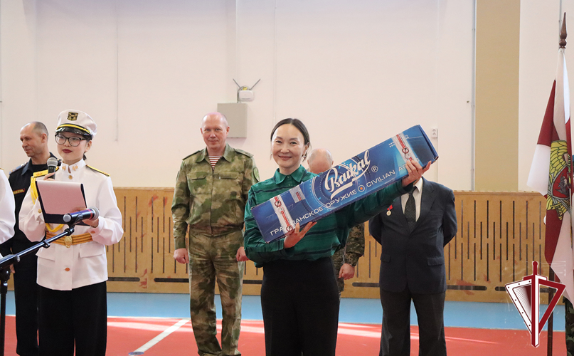 В школе микрорайона Прометей г. Якутска открылся военно-патриотический класс «Гвардейская смена» 
