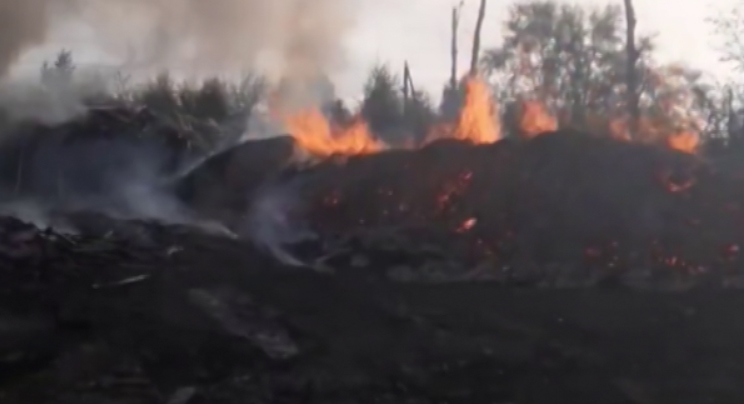 Жители Нижнего Тагила жалуются на полыхающую свалку