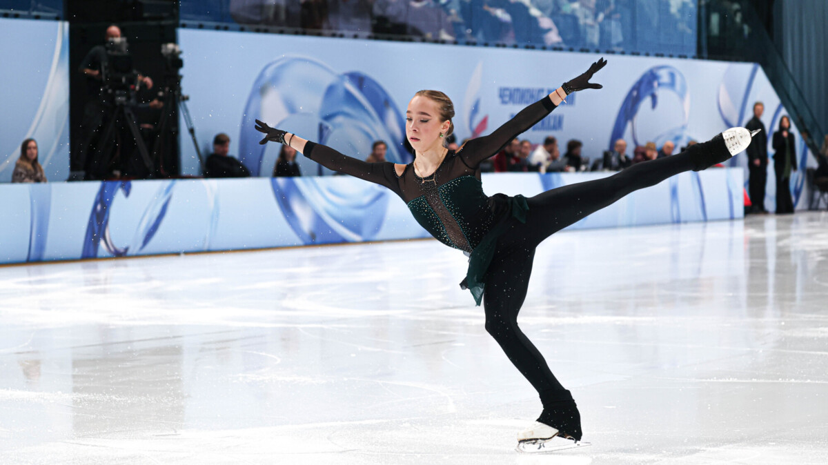 Ученицы Тутберидзе заняли весь пьедестал на чемпионате России по прыжкам