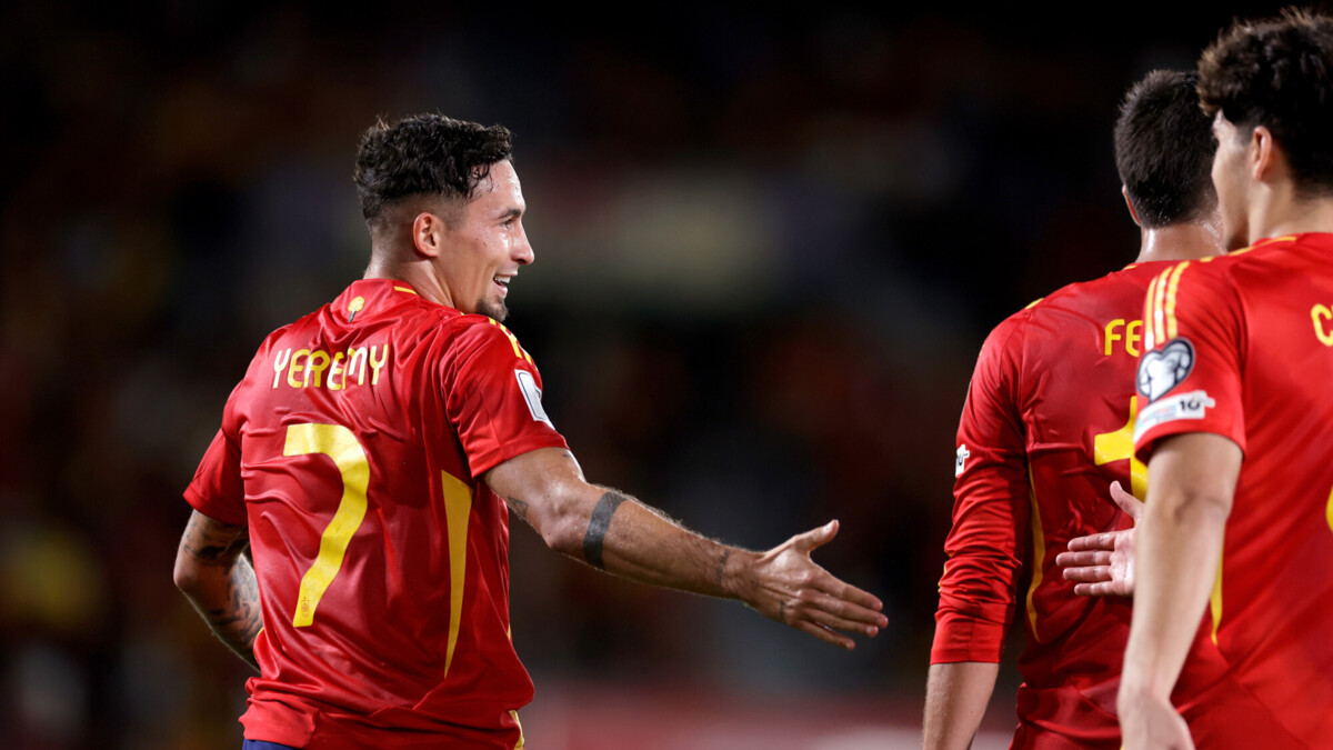 Испания обыграла Грузию в отборе на ЧМ‑2026, Роналду не реализовал пенальти в матче Португалия — Ирландия