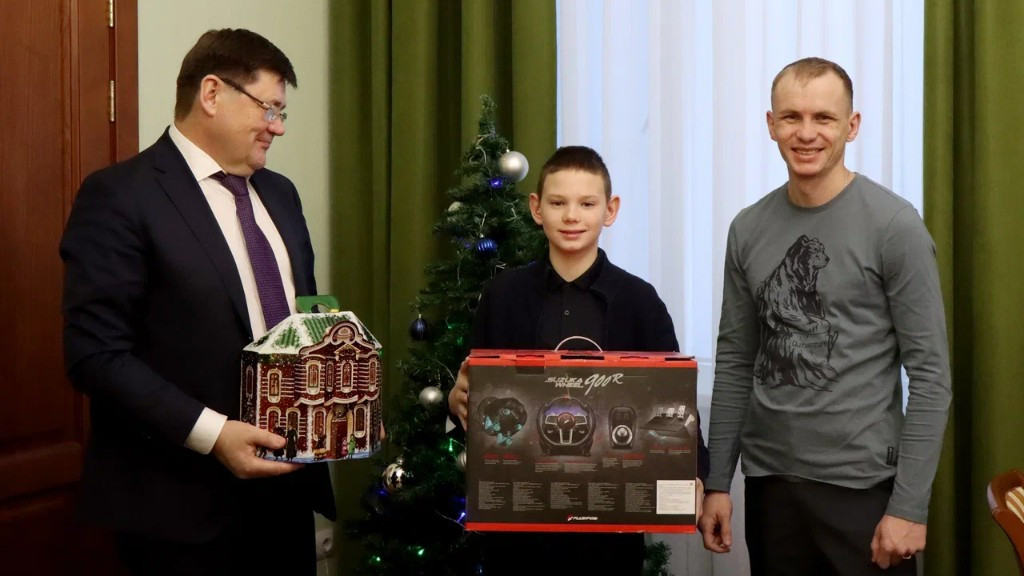 Фото: пресс-служба Полпреда Президента в СФО фото