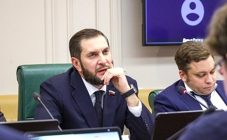 Круглый стол на тему «О совершенствовании моделей рынка, отраслевой и антимонопольной политики в условиях динамично развивающихся рынков телекоммуникаций и информационных технологий»