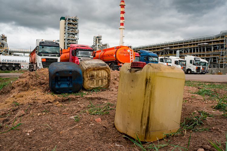 «До повышения цены солярка нам обходилась в 60 рублей в литр, а сейчас она 69 рублей»