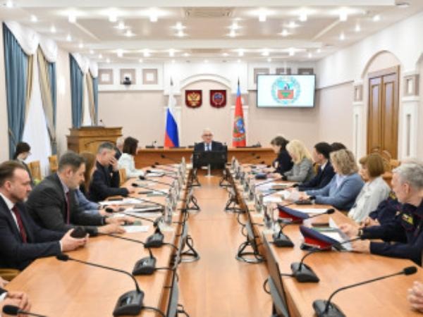 В Алтайском крае утвердили приоритеты взаимодействия с соотечественниками за рубежом на 2026 год