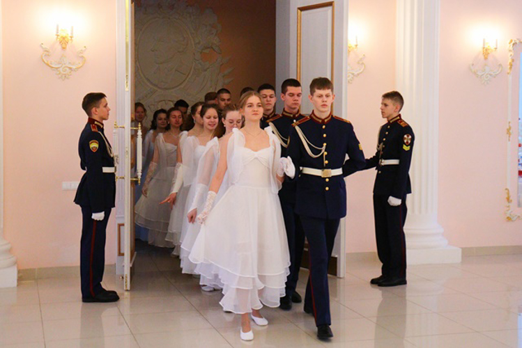 В Пермском президентском кадетском училище Росгвардии состоялся традиционный бал 