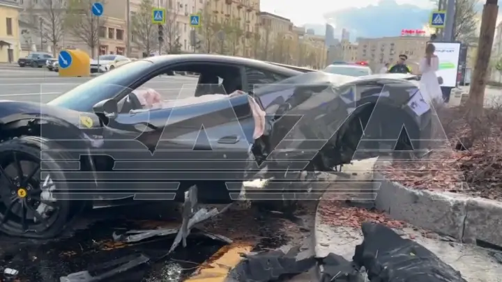 Navai разбил Ferrari, звезда его клипа погибла под колёсами мотоцикла в тот же день