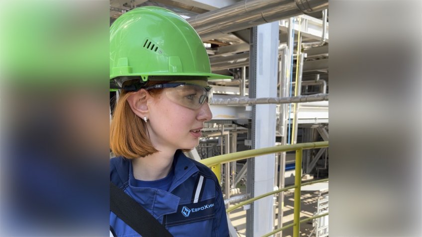 студенты спецво на практике