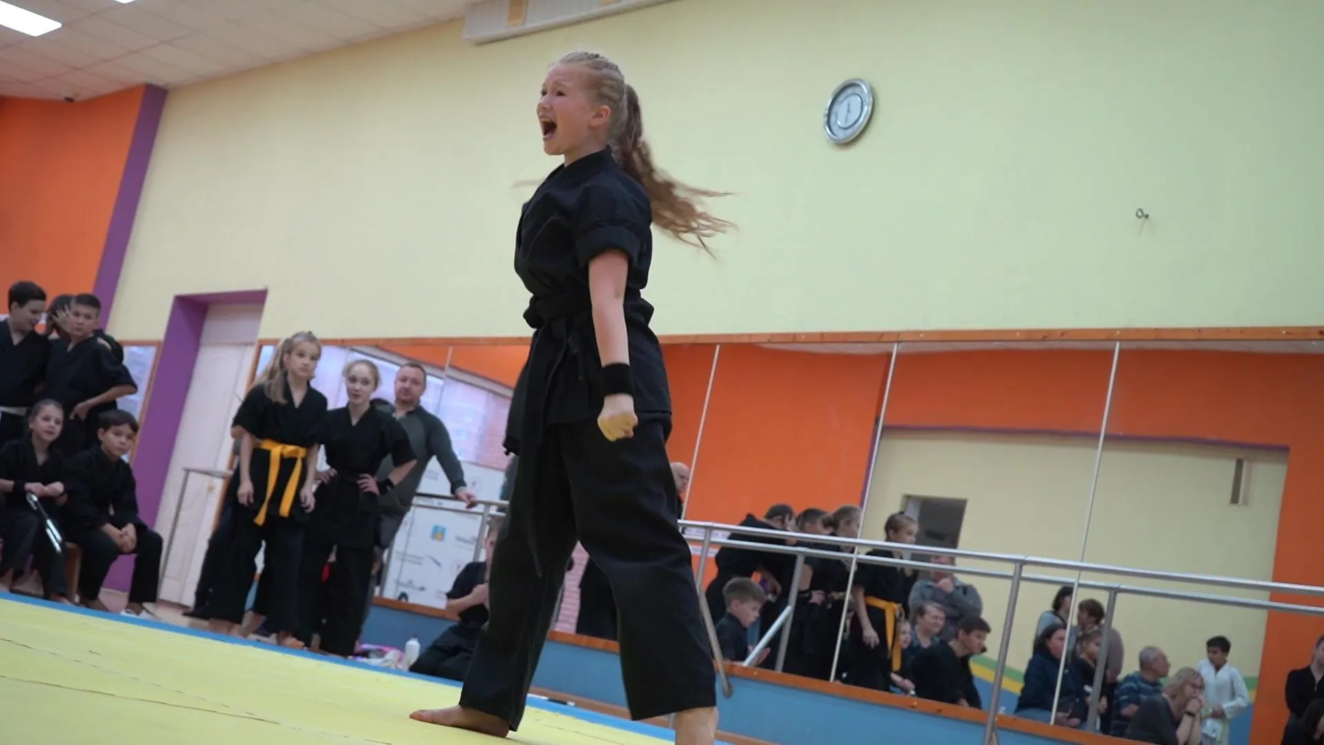 питер бассейн невская волна. спортсервис бассейн реутов. плавание волжский. кубаньэнерго армавир. спортивный комплекс волна реутов.