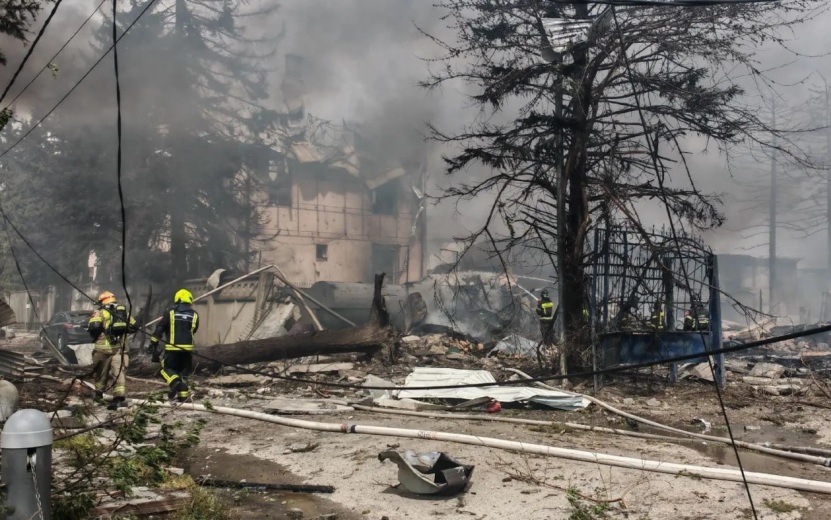 Пожар на АЗС в Пятигорске локализовали на 1000 