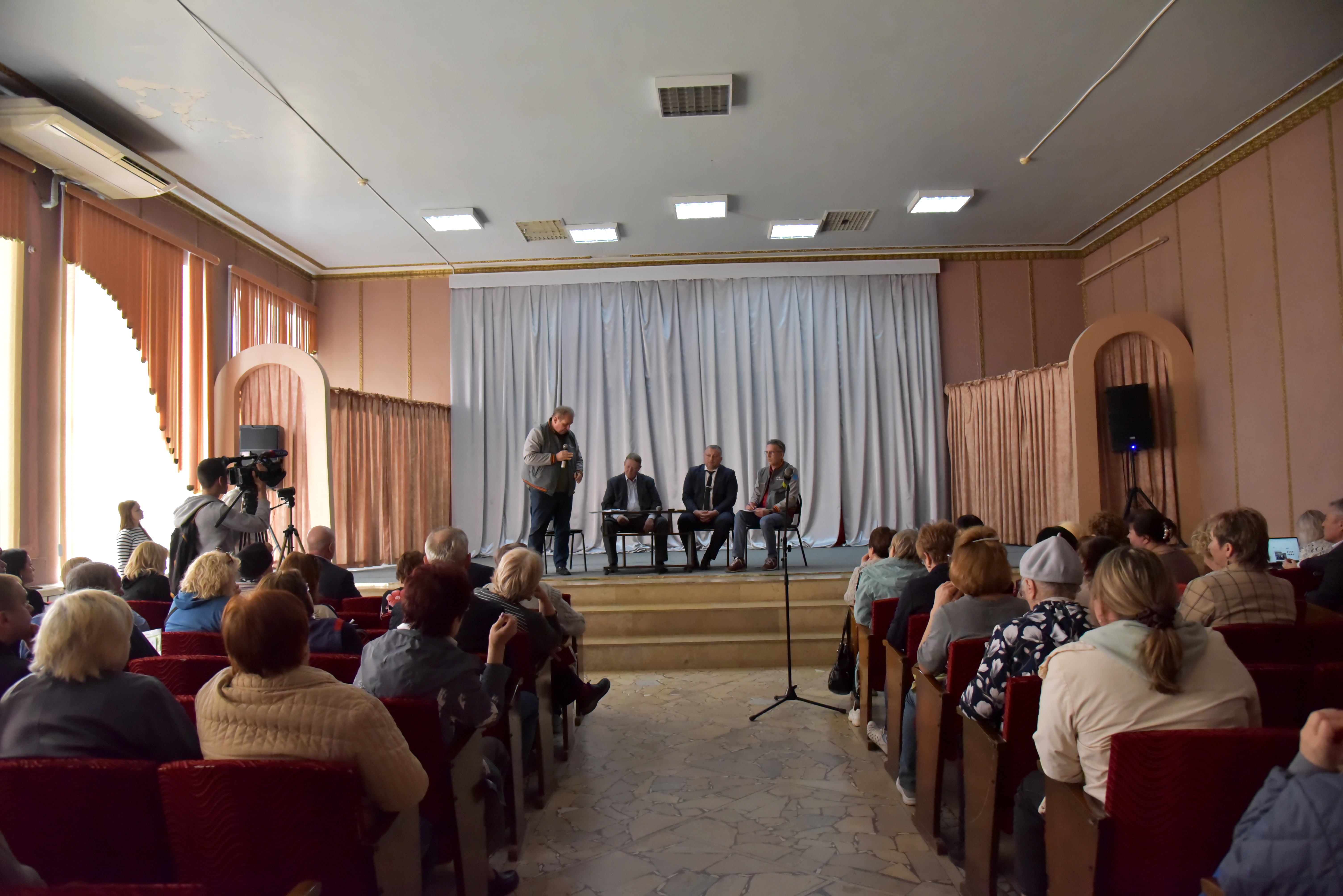 Николай Панков провёл встречу с жителями города Балаково и со старшими по домам