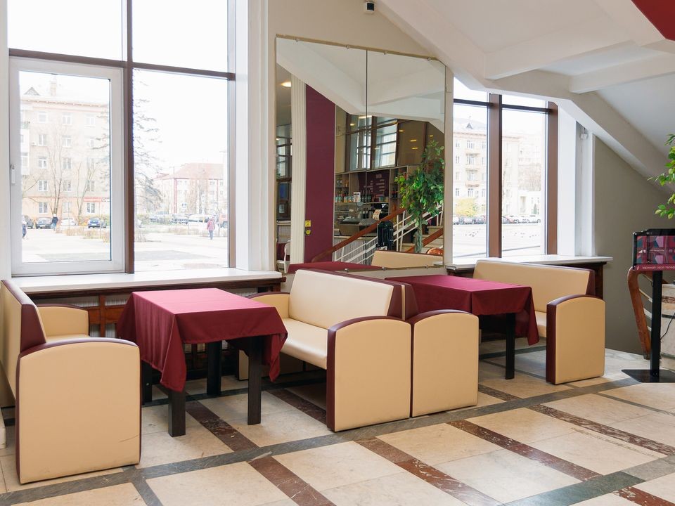 За фоновую музыку в кафе штрафуют на ₽5 млн