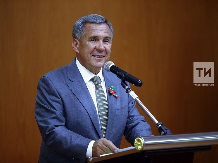 ЦИК зарегистрировал Рустама Минниханова в качестве претендента на пост Раиса РТ