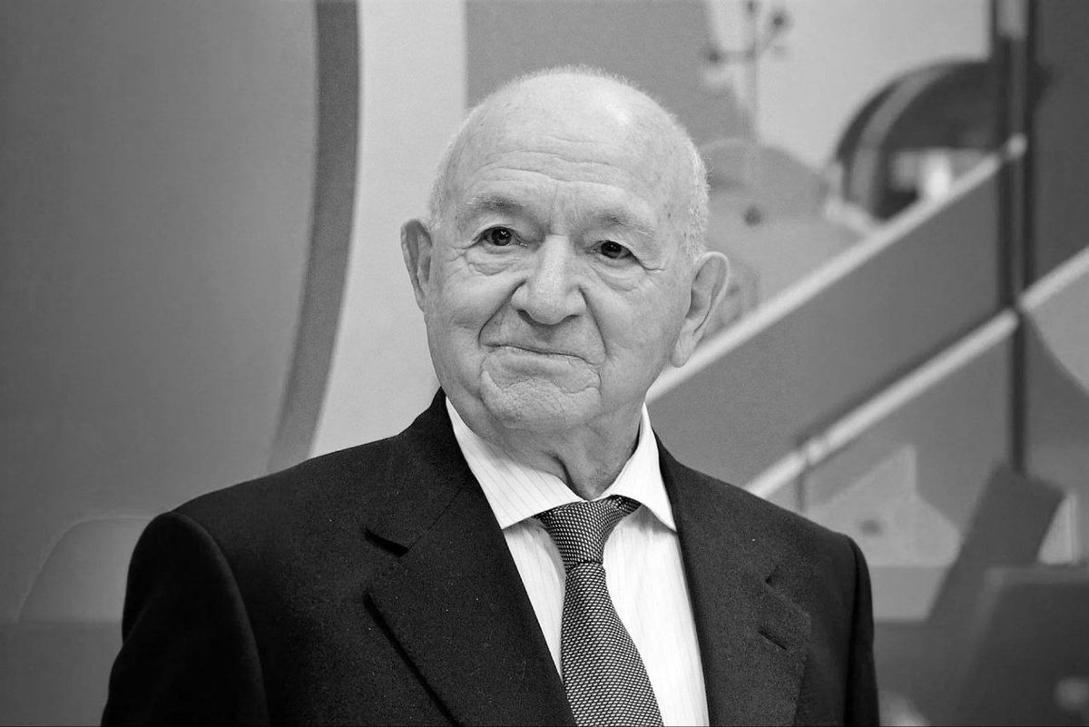 На 100-м году жизни умер чемпион сборной СССР Никита Симонян