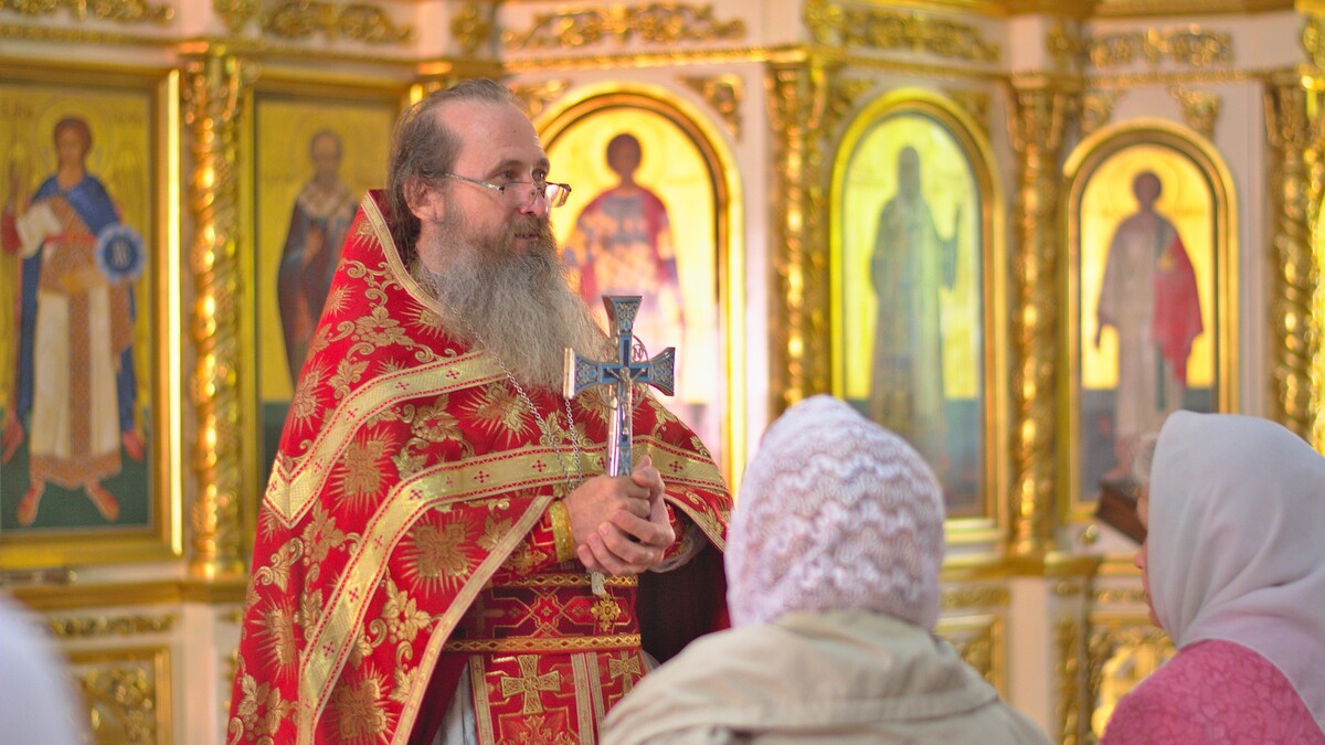 Запрет священника. Священник. Православный священник. Русская православная Церковь. Митрополиты русской православной церкви.