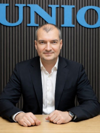 Александр Васильев