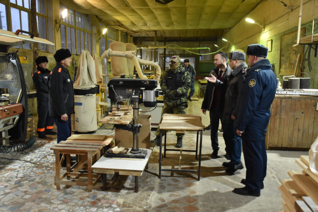 В исправительной колонии в Панковке провели выставку произведённой осуждёнными продукции