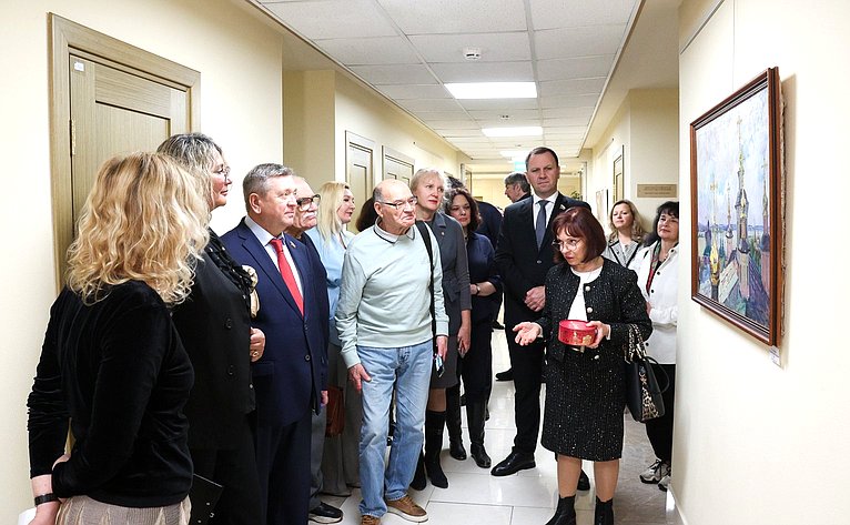 Открытие выставки работ Московского союза художников «Победа за нами»