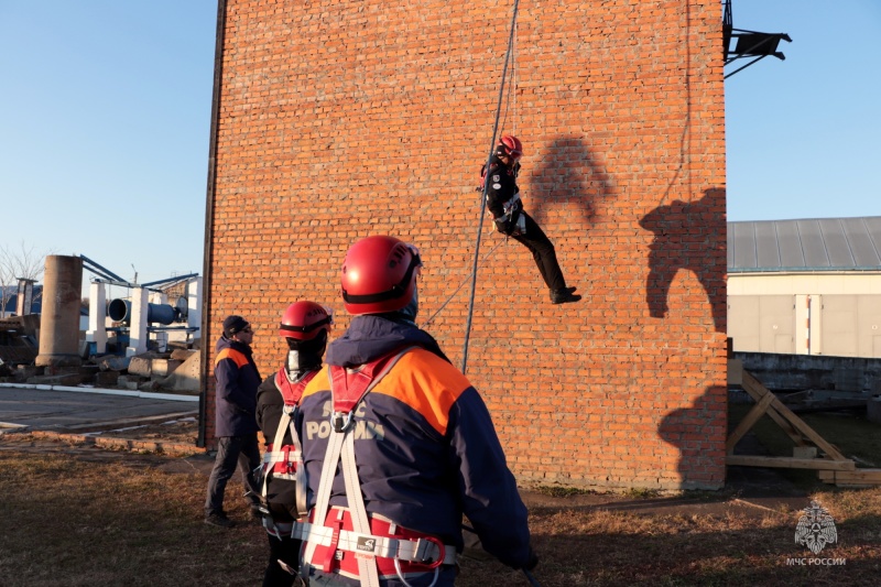 Спасатели двух стран готовятся к российско-малазийским учениям в Хабаровске