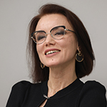 Чулпан Закирова — художественный руководитель Казанской городской филармонии и ансамбля танца «Казань»