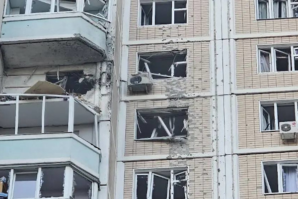 3 человека погибли и 16 пострадали в результате атаки БПЛА на московский регион