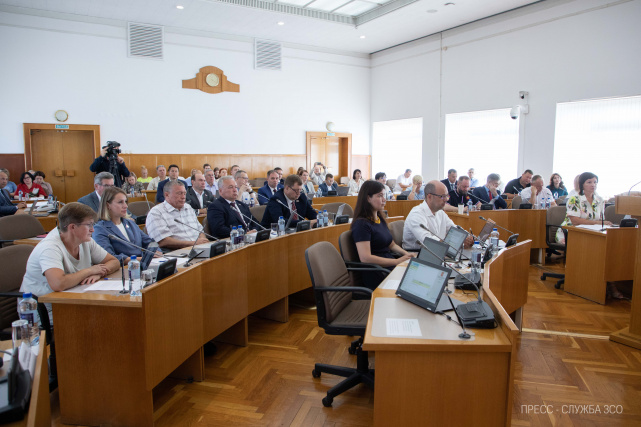 Начальник Управления Минюста России по Вологодской области принял участие во внеочередной 52-й сессии Законодательного Собрания Вологодской области (30.07.2025) Фото 1