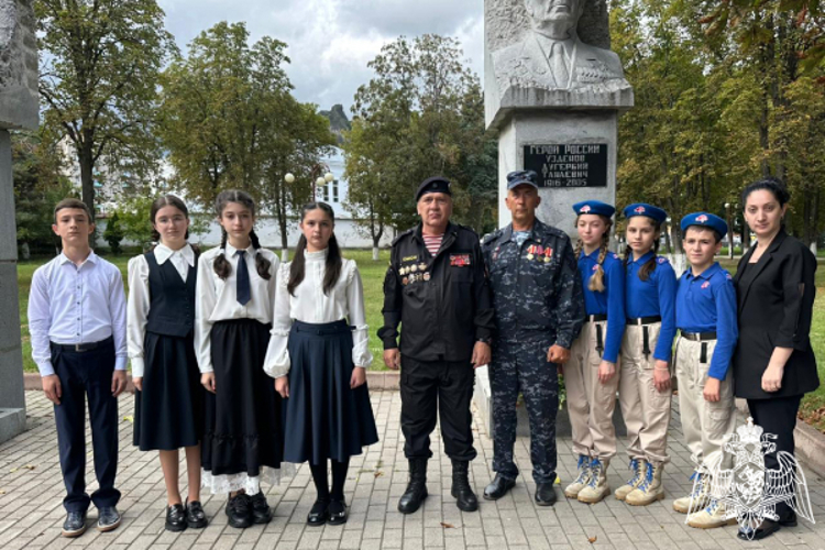 Представители Росгвардии провели памятное мероприятие в Карачаево-Черкесии