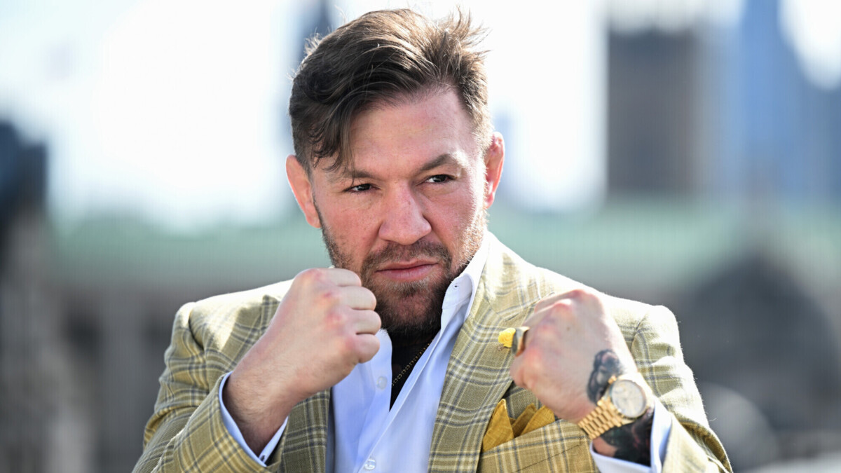 Глава UFC Уайт заявил, что Макгрегор проведет бой летом