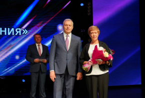 Федеральные награды вручили сотрудникам ДВГМУ в честь юбилея вуза