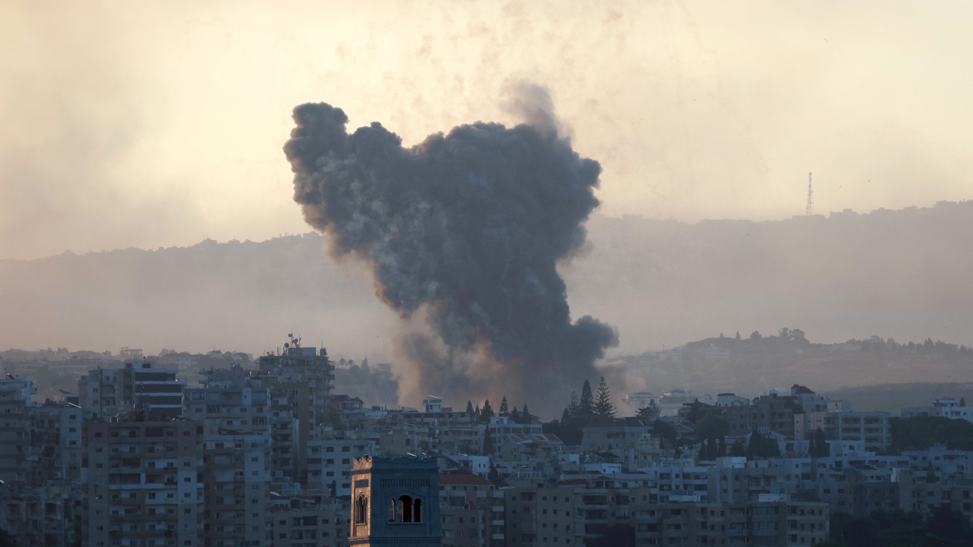 Zionist Air Force Strikes Southern Lebanon, Civilian Infrastructure Destroyed