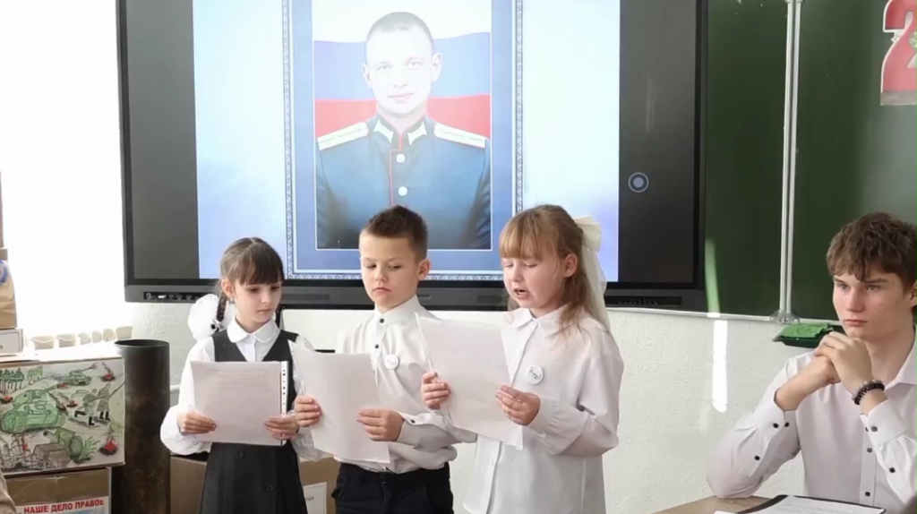 Конкурс «А ну-ка, мальчики» прошёл в Клинцах к Дню защитника Отечества