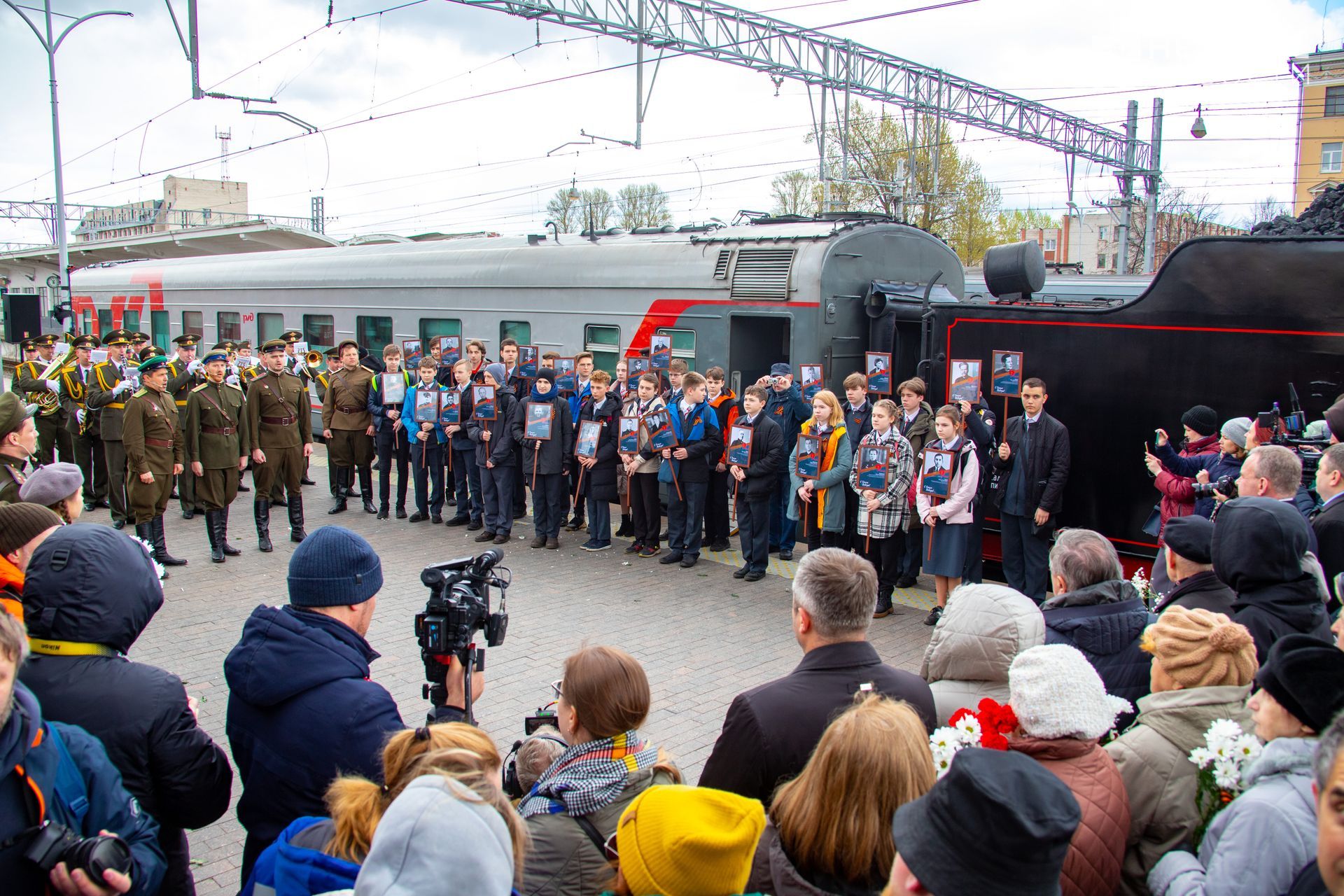 паровоз на финляндском вокзале