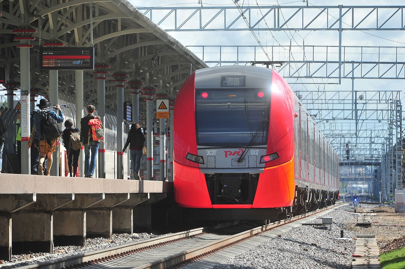 Мцк москва. Восточный вокзал Москва Ласточка. Новохохловская Локомотив МЦК. Москва МЦК Восточный. МЦД Восточный вокзал.