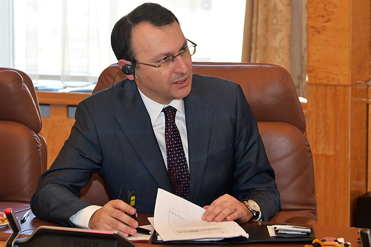 Считается, что Мухиттин уже давно не в России. Отметим, что все долги связаны с банкротством турецкой фирмы Gemont и ее российской «дочки» «Гемонт»