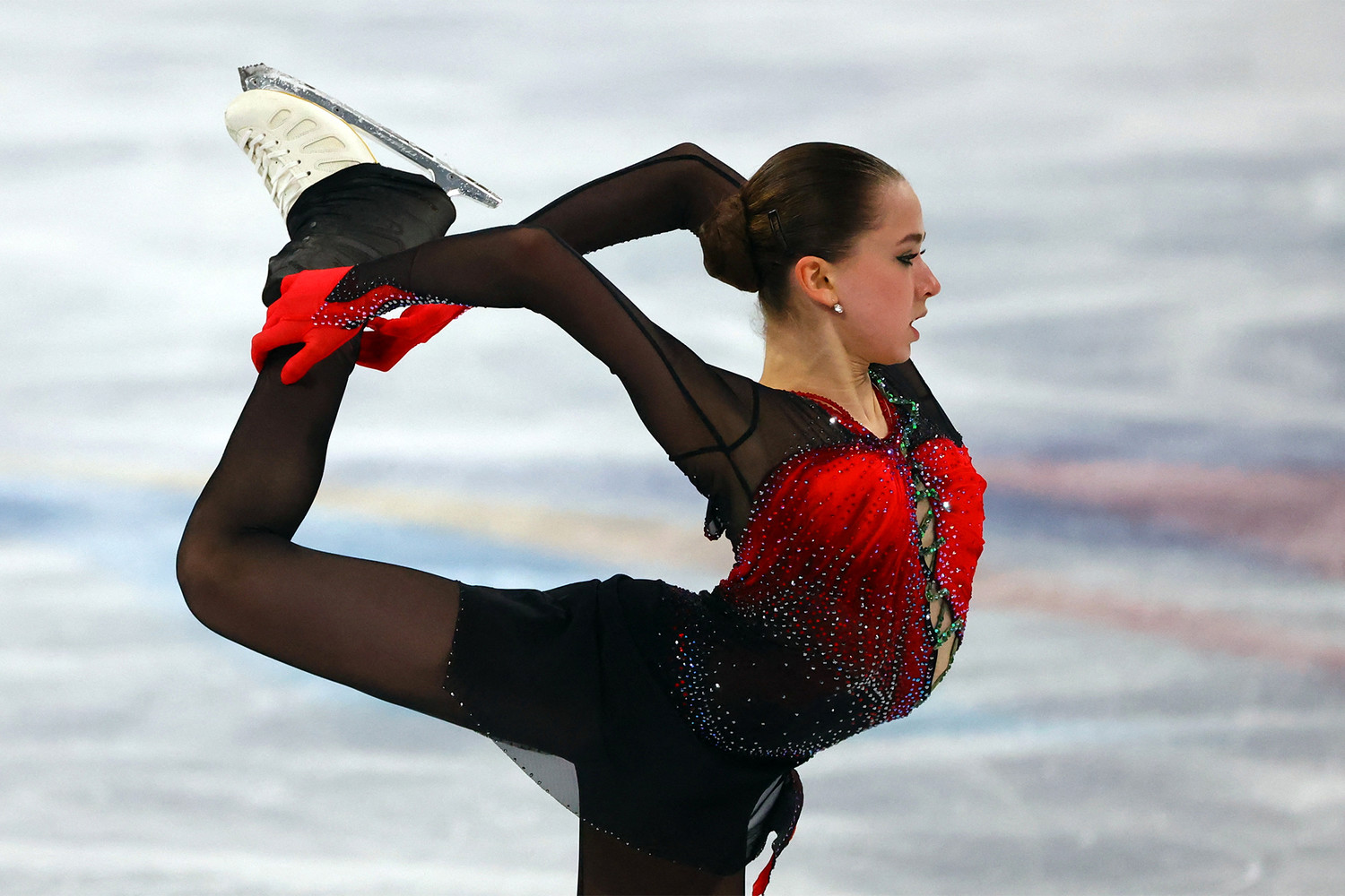 Камила Валиева болеро произвольная программа