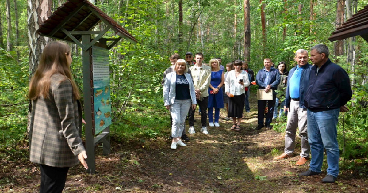 В «Ангарской деревне» создали экотропу при поддержке РУСАЛа
