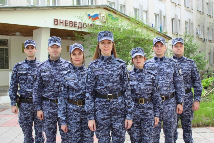 Сотрудники вневедомственной охраны Росгвардии отмечают профессиональный праздник