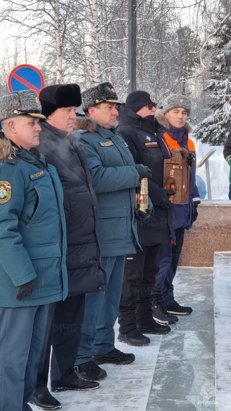 Югра принимает участие в Арктической экспедиции МЧС России