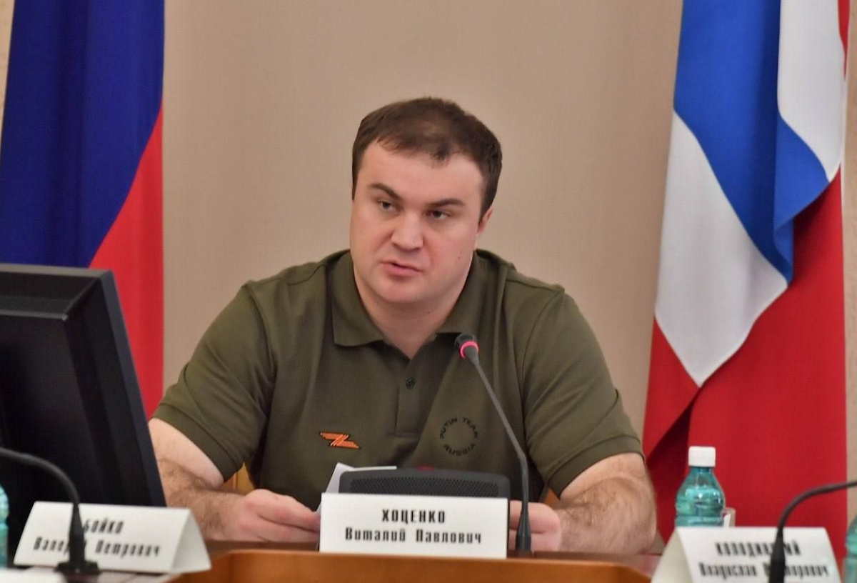 Виталий Хоценко поручил бесперебойно обеспечивать питьевой водой и топливом зоны подтопления на севере региона 