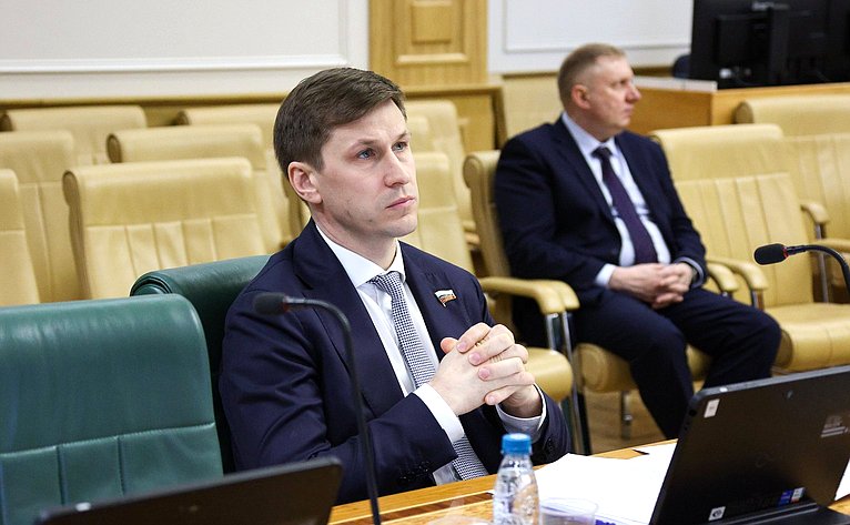 Иван Новиков