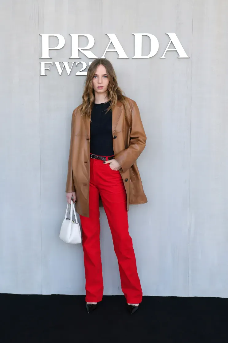 Неделя моды в Милане: Джессика Честейн, Джулия Гарнер и Сара Джессика Паркер Неделя моды в Милане: Джессика Честейн, Джулия Гарнер и Сара Джессика Паркер