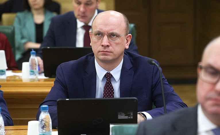 Расширенное заседание Комиссии Совета Федерации по мониторингу законодательства Российской Федерации в сфере государственного контроля (надзора) и муниципального контроля в РФ на тему «Итоги контрольной (надзорной) деятельности в РФ за 2025 год»