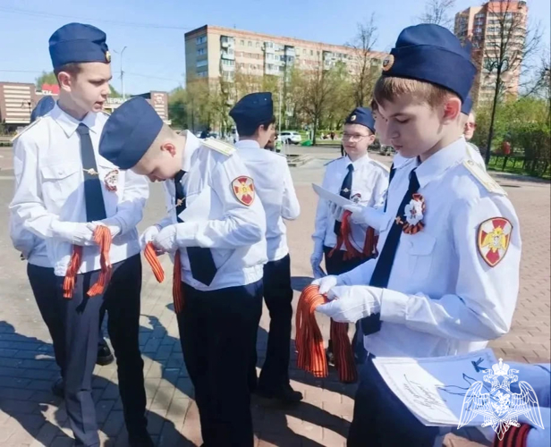 Сотрудники подмосковного главка Росгвардии присоединились к акции «Георгиевская ленточка»
