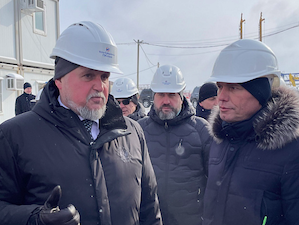 Строители Хабаровской ТЭЦ-4 сооружают свайное поле