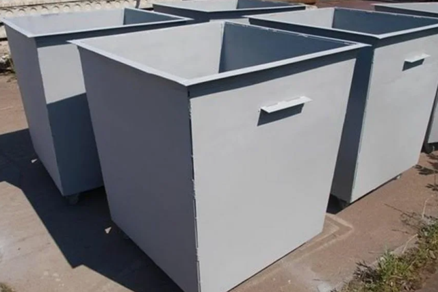 В ИК-8 УФСИН России по Омской области приступили к производству контейнеров для твердых коммунальных отходов