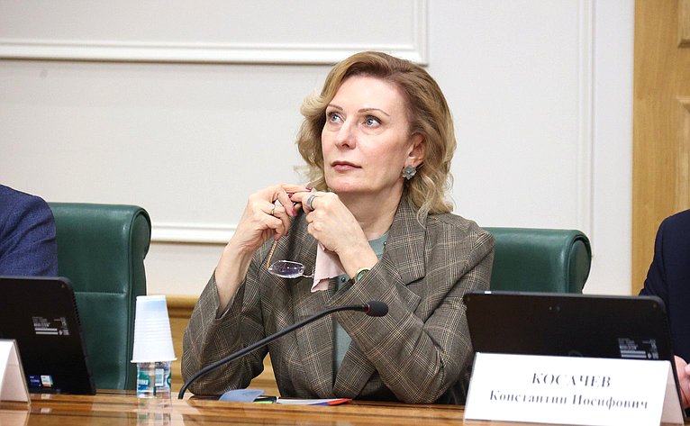Инна Святенко